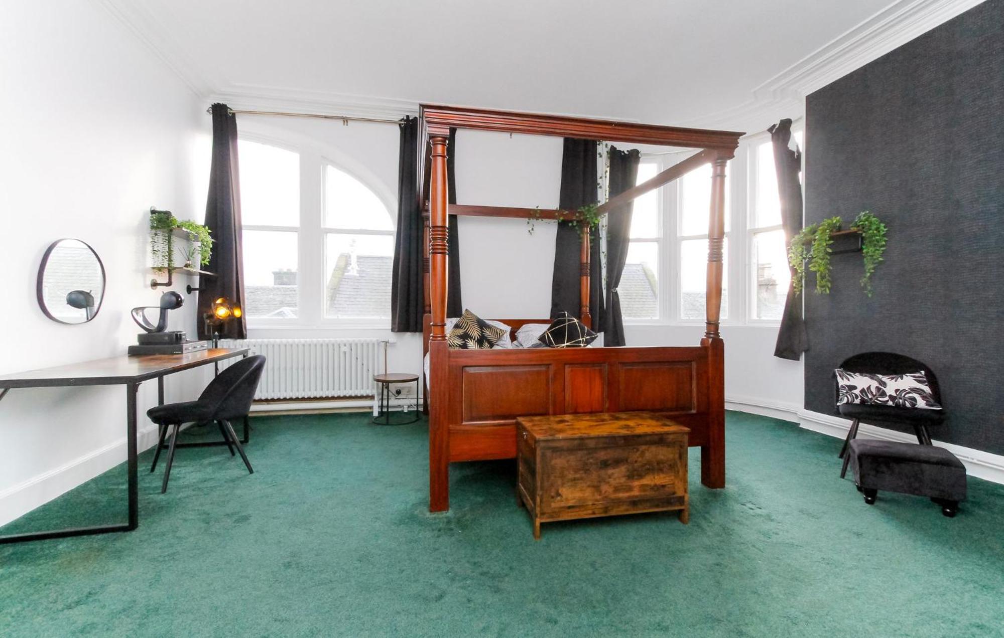 Carlton Hotel フォレス エクステリア 写真